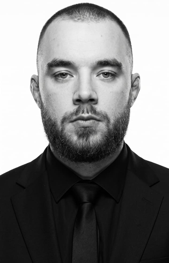 Пример результата шаблона В стиле портрета бойца UFC со сломанными ушами